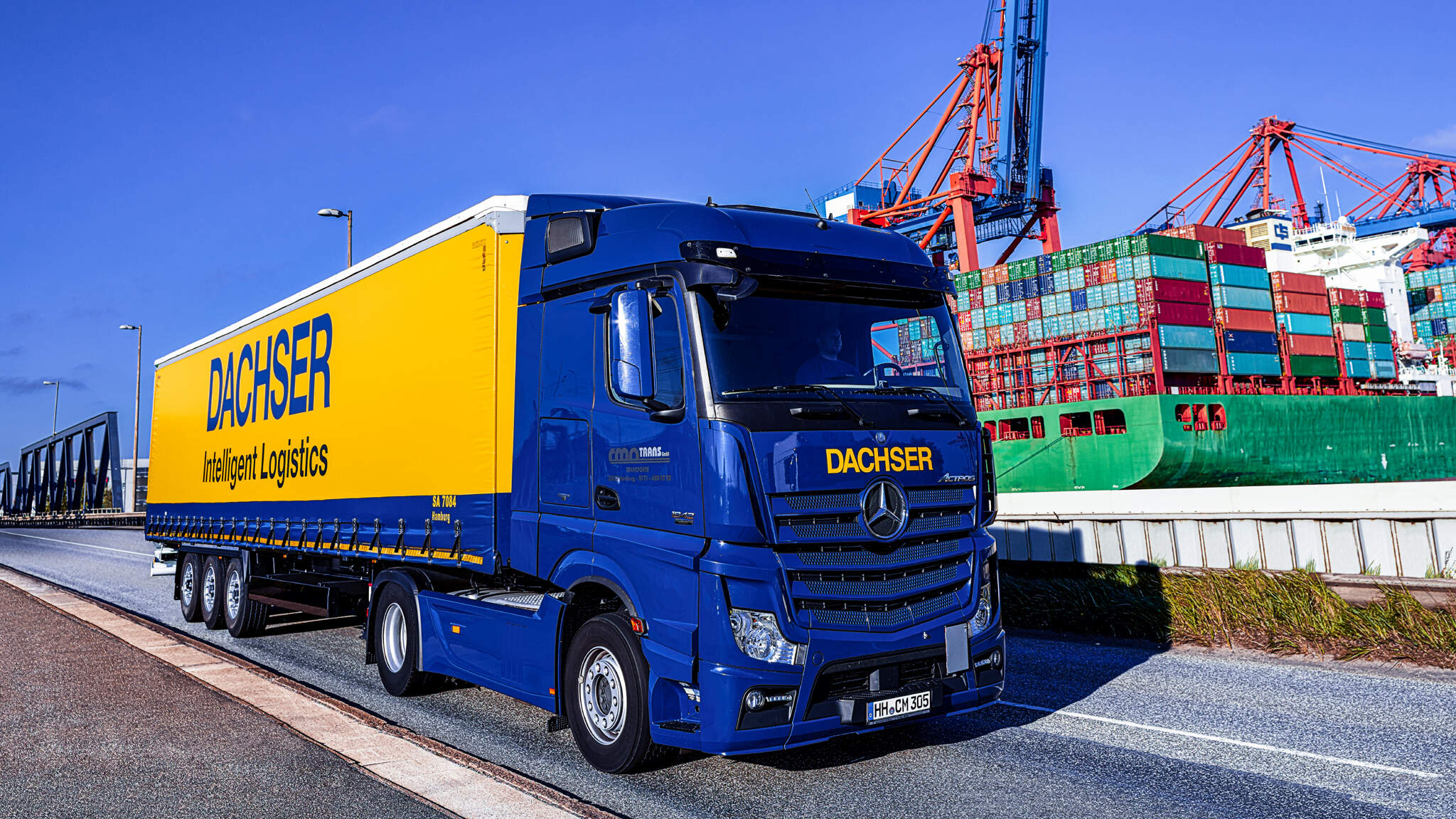 DACHSER meets the automotive industry’s stringent IT security requirements. DACHSER meets the automotive industry’s stringent IT security requirements.